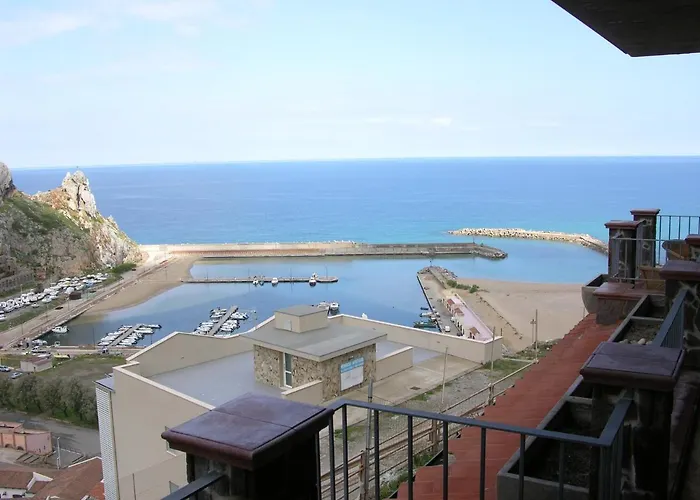 Dimora La Conchiglia アパート ブッジェッル